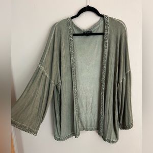 Worn once! Boho peasant sleeve cardigan